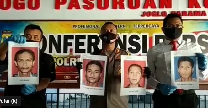 Polisi Tahan 4 Provokator Kasus Perebutan Paksa Peti Jenazah Covid-19 di Pasuruan