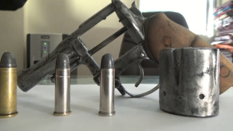 Polda Sumsel Musnahkan Senjata Api dan Pisau Hasil Sitaan