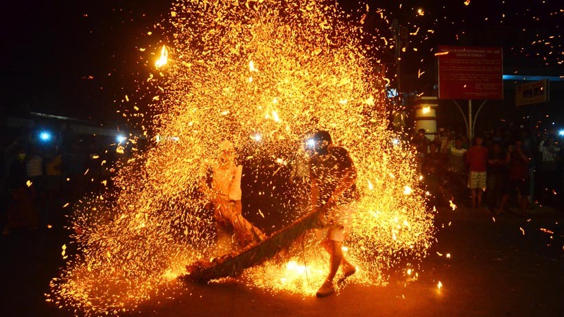 Perang Obor di Tengah Pandemi Covid-19 - Bagian 1