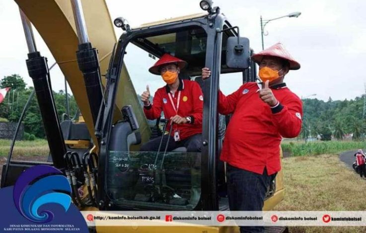 Bupati Bolsel Iskandar Kamaru Siapkan Alat Berat Bantu Petani Buka Lahan Baru