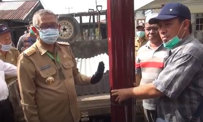 Gubernur Sutarmidji Kirim 10.000 Seng untuk Korban Puting Beliung di Pontianak