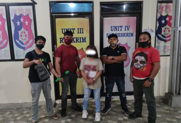 Polisi Tangkap Perempuan Muda yang Tikam Pelajar di Manado
