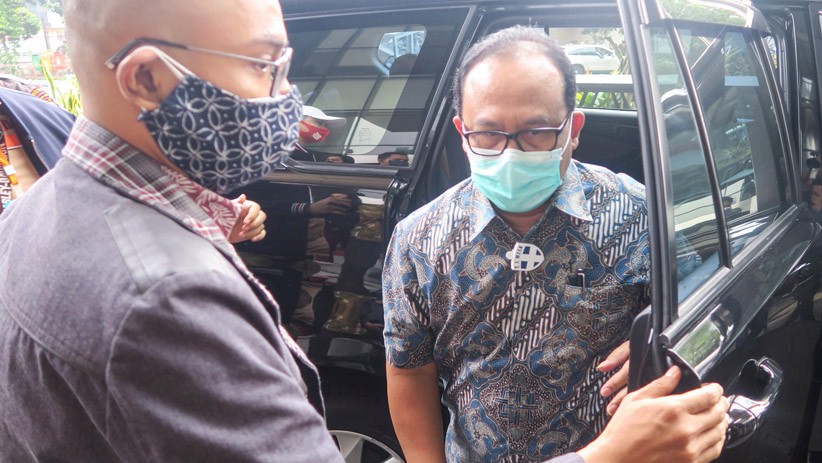 Direktur Utama Waskita Beton Precast Dijemput Paksa KPK - Bagian 2