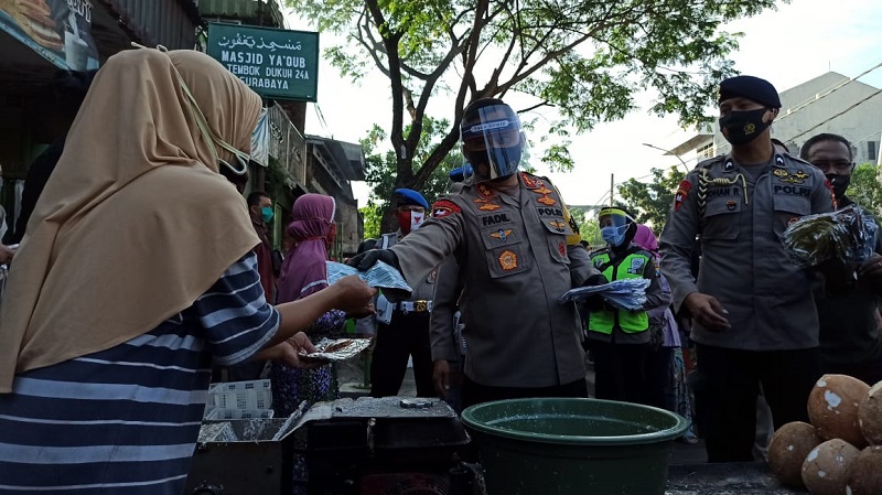 title Khawatir Covid-19 Naik saat Idul Adha, Kapolda Jatim Imbau Masyarakat Tetap Disiplin Khawatir Covid-19 Naik saat Idul Adha, Kapolda Jatim Imbau Masyarakat Tetap Disiplin