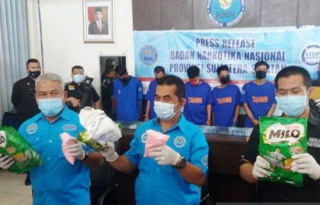 title Ungkap Kasus Narkoba Jaringan Riau, BNN Sumsel Tangkap Pecatan TNI di Palembang Ungkap Kasus Narkoba Jaringan Riau, BNN Sumsel Tangkap Pecatan TNI di Palembang