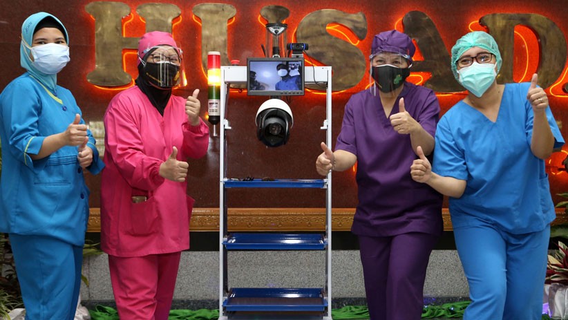 Robot Ini Bantu Tenaga Medis Merawat Pasien COVID-19 - Bagian 2