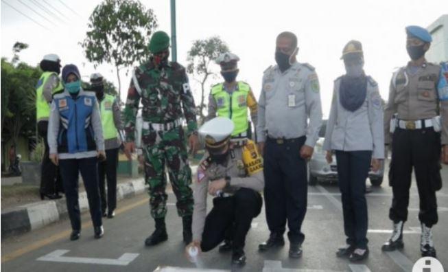 Pengendara Mulai Ramai, Polres Tabalong Buat Grid Physical Distancing