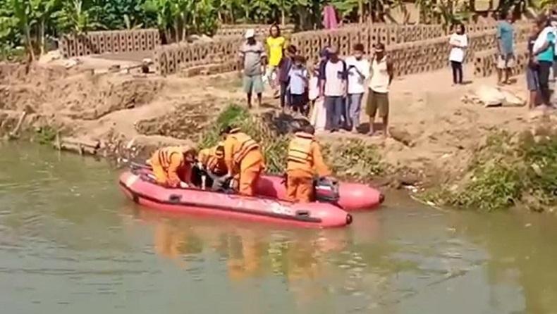 Tak Bisa Berenang, Bocah di Cirebon Tewas Tenggelam di Sungai saat Bermain