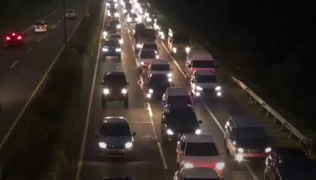 Arus Balik Libur Idul Adha, Tol Pasteur Macet Parah Hingga 21 Km