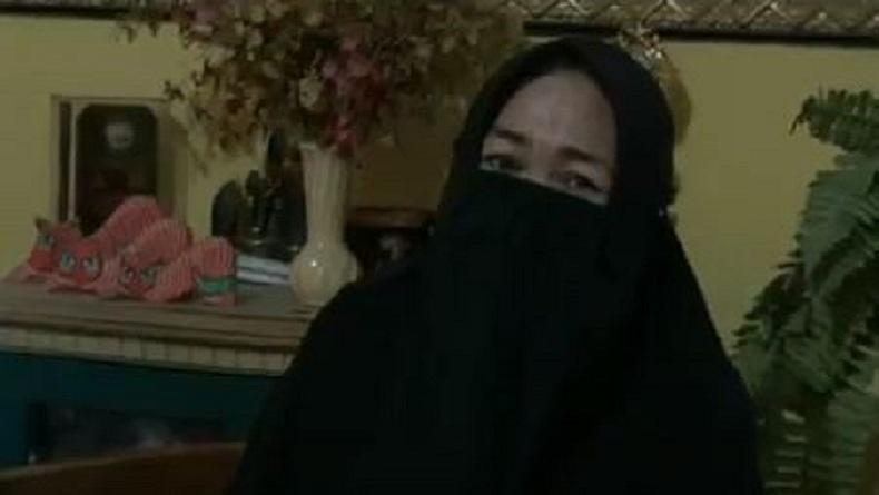 title Sebulan Berpisah karena Covid-19, Ibu dan 2 Anak Bertemu Kembali di Idul Adha Sebulan Berpisah karena Covid-19, Ibu dan 2 Anak Bertemu Kembali di Idul Adha