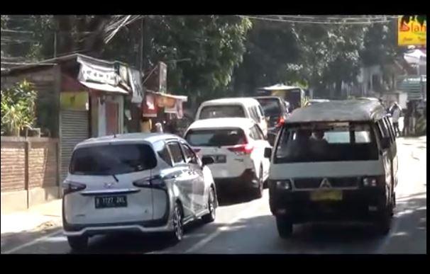 title Liburan Idul Adha, Arus Lalu Lintas di Lembang Macet Liburan Idul Adha, Arus Lalu Lintas di Lembang Macet
