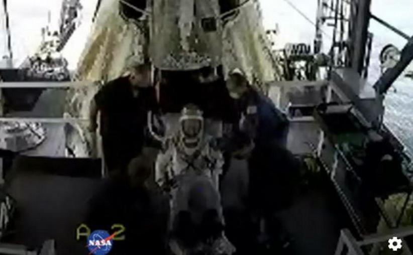 Kapsul SpaceX Mendarat di Florida, 2 Astronaut NASA Kembali ke Bumi dengan Selamat