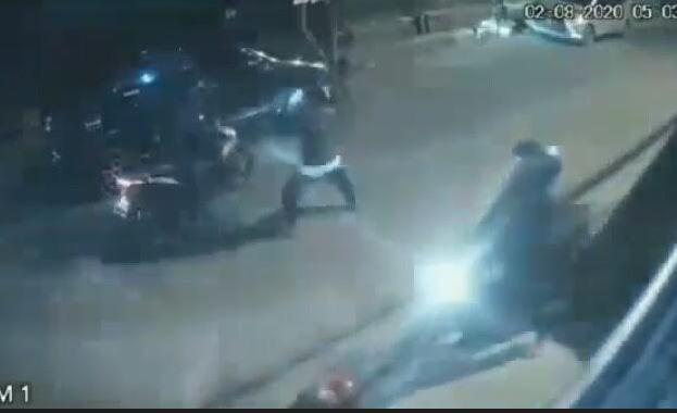 Pelaku Bawa Sajam saat Begal Warga di Cimahi, Motor Dibawa Kabur