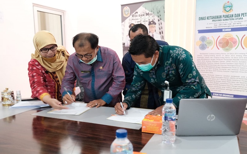 title Cegah Monopoli Harga, KPPU dan Pemprov Sumut Bentuk Satgas Pengawasan Kemitraan Usaha Peternakan Cegah Monopoli Harga, KPPU dan Pemprov Sumut Bentuk Satgas Pengawasan Kemitraan Usaha Peternakan