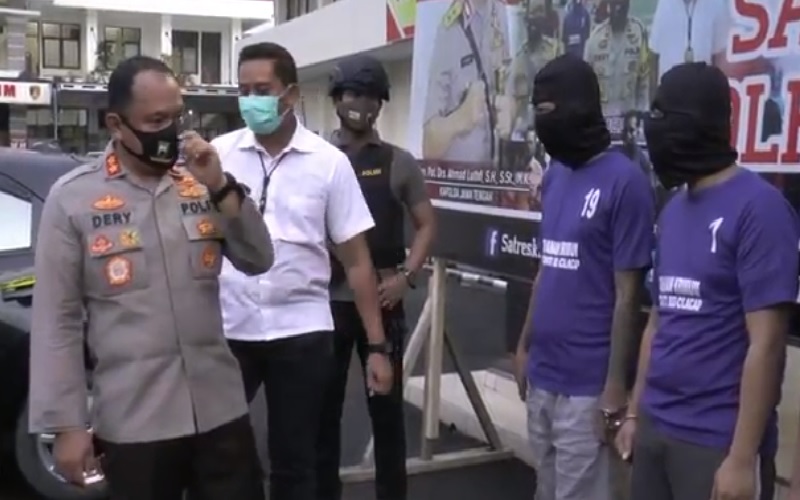 Gasak 25 Handphone Baru, Kawanan Pencuri dan Penadah Diamankan Polres Cilacap