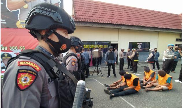 Gubernur Kalsel Angkat Topi Polisi Gagalkan Penyelundupan Sabu 300 Kg