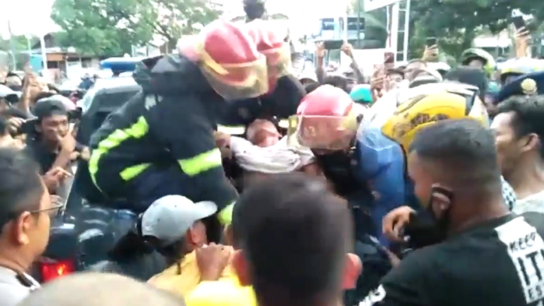 Kejar Layangan, Pelajar di Padang Nyaris Tewas Tersengat Listrik
