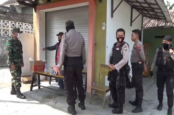 Penyerangan Doa Bersama Midodareni di Pasar Kliwon, Kapolresta Solo Kena Pukul