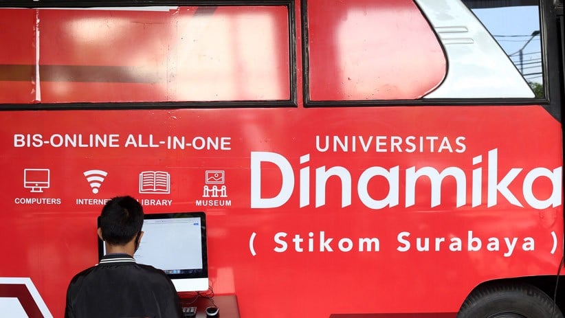 Bus Ini Dirancang untuk Bantu Pelajar Sekolah secara Online - Bagian 3