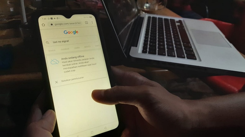title Jaringan Telkomsel Padam, Pelanggan di Medan Mengeluh Jaringan Telkomsel Padam, Pelanggan di Medan Mengeluh