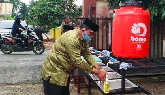 title Hasil Swab Keluar, Bupati Aceh Singkil Dulmursid dan Istri Positif Covid-19 Hasil Swab Keluar, Bupati Aceh Singkil Dulmursid dan Istri Positif Covid-19