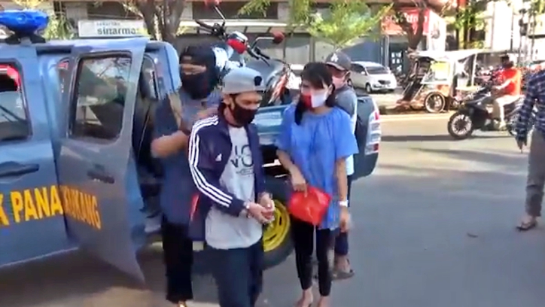 Kompak Mencuri di Tempat Penitipan Barang, Pasutri di Makassar Dijemput Polisi
