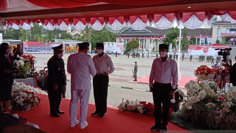 title 783 Narapidana di Maluku Dapat Remisi Kemerdekaan RI, 9 di Antaranya Bebas 783 Narapidana di Maluku Dapat Remisi Kemerdekaan RI, 9 di Antaranya Bebas