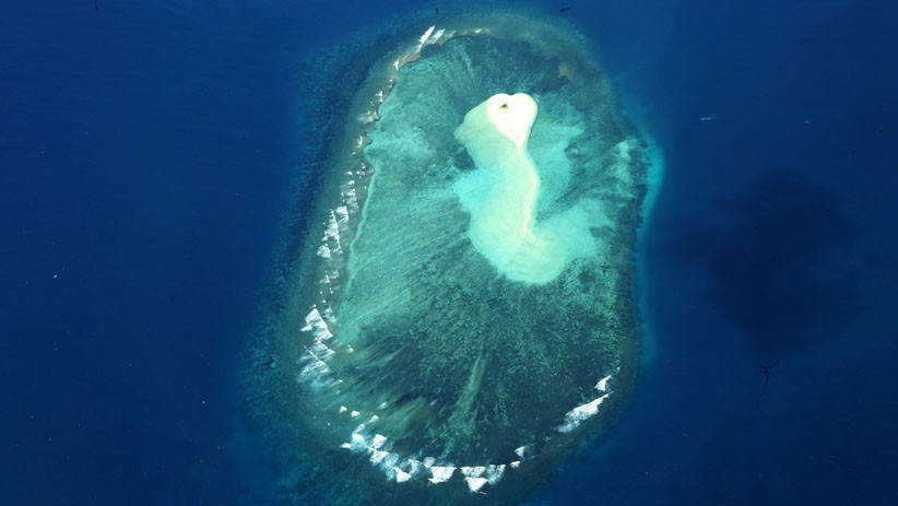 Menikmati Perjalanan lewat Udara Menuju Pulau Bawean - Bagian 5