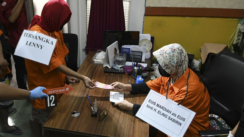 Adegan Dokter Klinik Aborsi saat Rekonstruksi Pengembangan Kasus Pembunuhan Warga Taiwan - Bagian 3