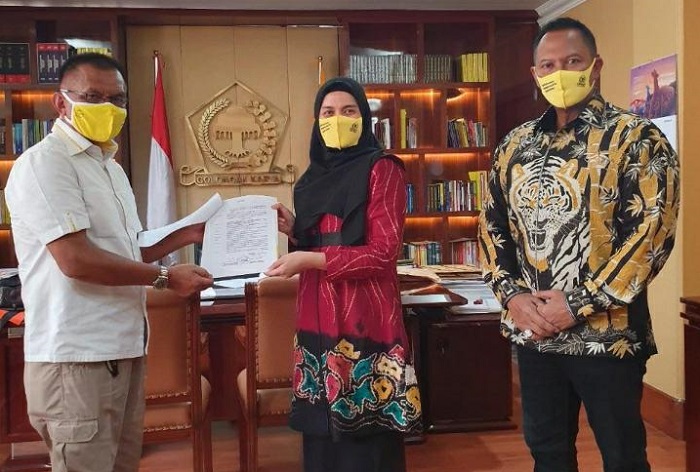 title Partai Golkar Resmi Dukung Ananda dan Musaffa Zakir di Pilwali Banjarmasin Partai Golkar Resmi Dukung Ananda dan Musaffa Zakir di Pilwali Banjarmasin