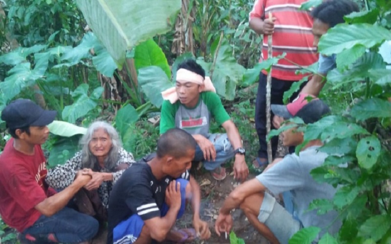 Hilang 2 Hari, Nenek 80 Tahun di Tanggamus Ditemukan di Tengah Hutan