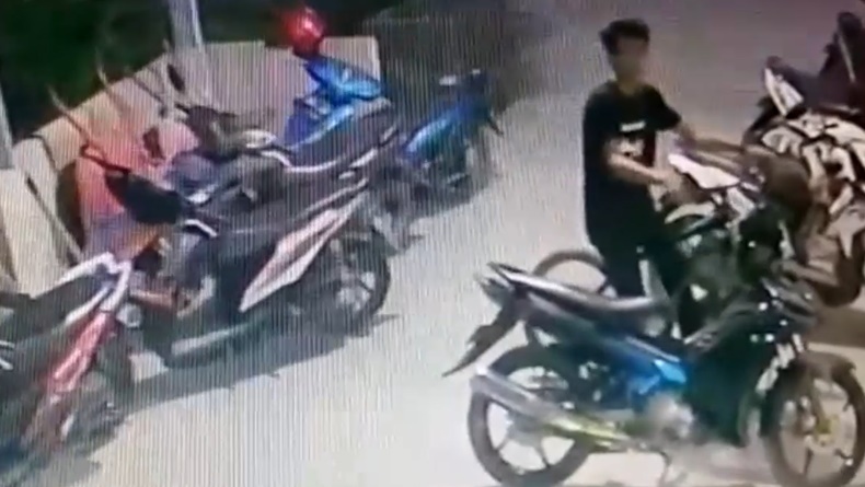 Gondol Sepeda di Parkiran Masjid, Pemuda Asal Padang Dijemput Polisi