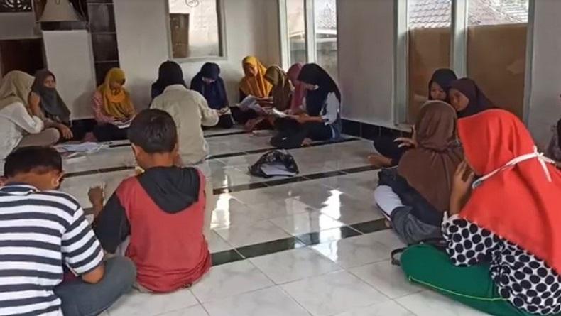Kelamaan Belajar di Rumah, Belasan Siswa SMP di Lombok Timur Pilih Menikah Dini