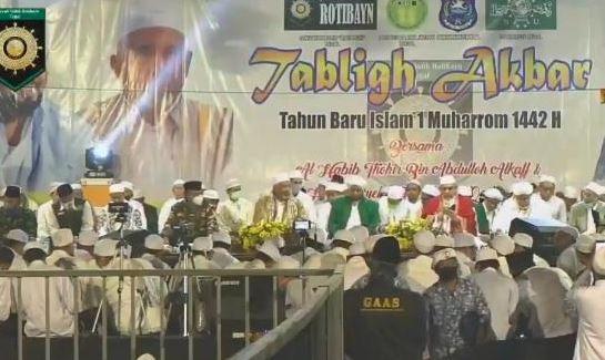 Dihadiri Habib Syech, Puluhan Ribu Muslim Meriahkan Tablig Akbar 1 Muharram 2020 di Tegal
