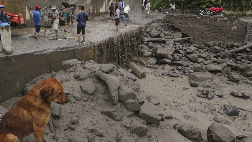 Banjir Lahar Dingin Gunung Sinabung, Jalur Transportasi Putus - Bagian 2