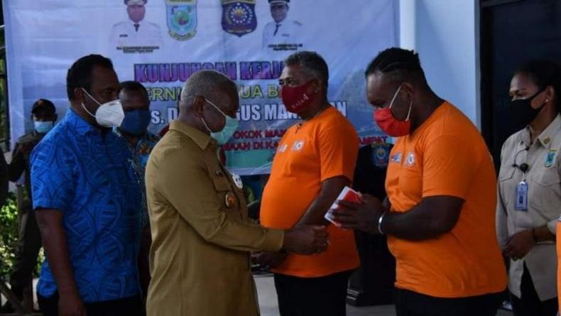 3.454 Pekerja Formal dan Informal di Raja Ampat Terima BLT per Orang Rp1,8 Juta