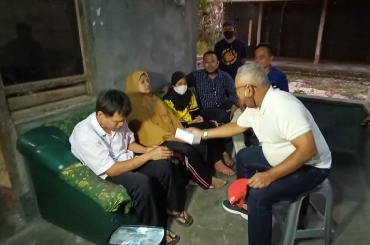 Kisah Pencurian HP Milik Keluarga Difabel Viral, Sang Anak Ternyata Juara Panjat Dinding