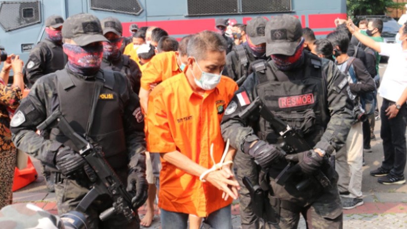 Deretan 12 Tersangka dan Barang Bukti Kasus Pembunuhan Pengusaha Pelayaran - Bagian 3
