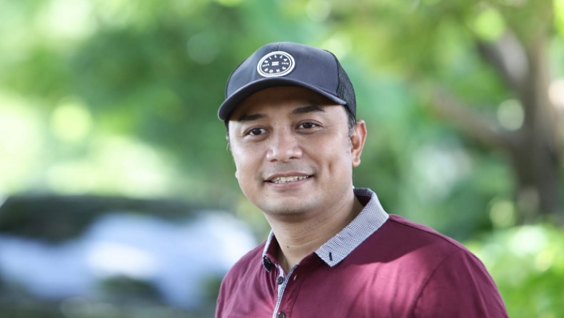 Profil Eri Cahyadi, Mantan PNS yang Sukses Menjadi Wali Kota Surabaya