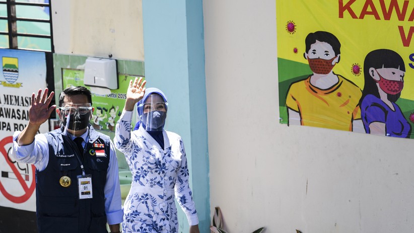 Rangkaian Uji Klinis Vaksin Covid-19, Ridwan Kamil Jalani Tes Kesehatan - Bagian 2