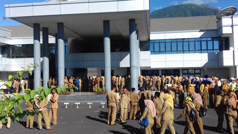 title Gegara Covid-19, Tunjangan ASN di Ternate Tertunggak 3 Bulan Gegara Covid-19, Tunjangan ASN di Ternate Tertunggak 3 Bulan