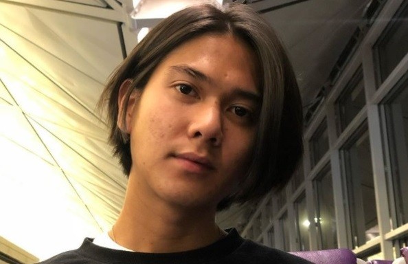 Iqbaal Ramadhan Pamer Rambut Gondrong Netizen Fix Kita Jodoh 