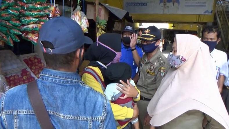 Satpol PP Wajo Nyaris Kewalahan Hadapi Ibu-Ibu Tolak Razia Masker