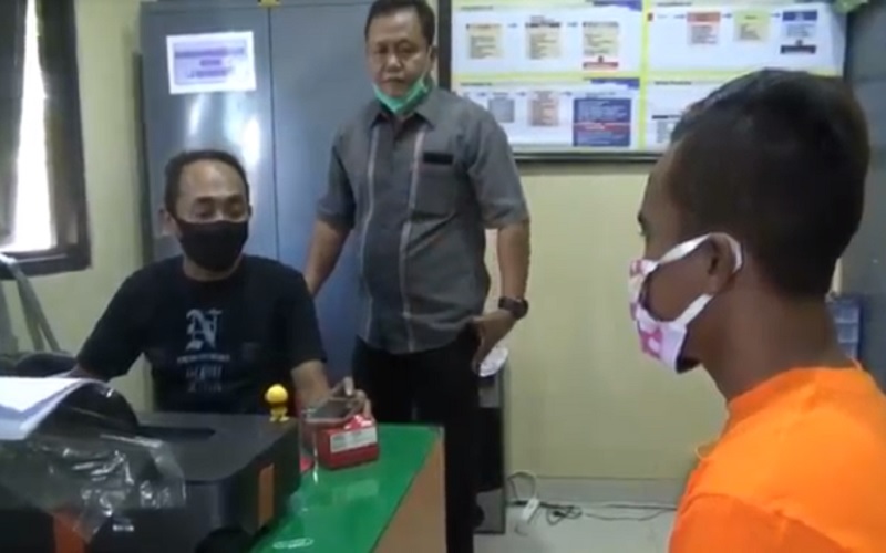 Tak Terima Diputuskan, Pemuda Gunungkidul Curi HP Mantan Pacar untuk Cek Pesan Percakapan
