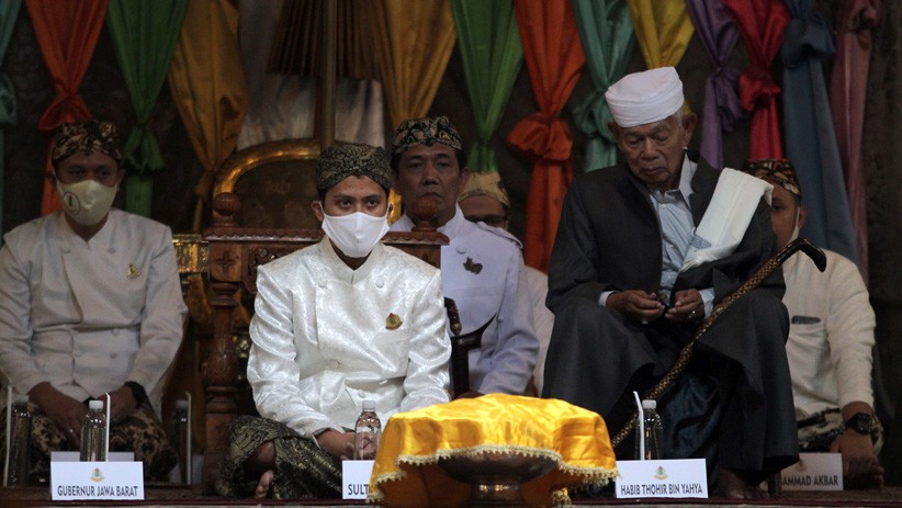 Penobatan Sultan Sepuh XV Cirebon PRA Luqman Arief Zulkaedin - Bagian 3