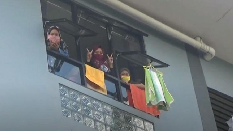 title Sembuh dari Covid-19, 23 Santri Ponpes Blokagung Banyuwangi Dipulangkan Sembuh dari Covid-19, 23 Santri Ponpes Blokagung Banyuwangi Dipulangkan