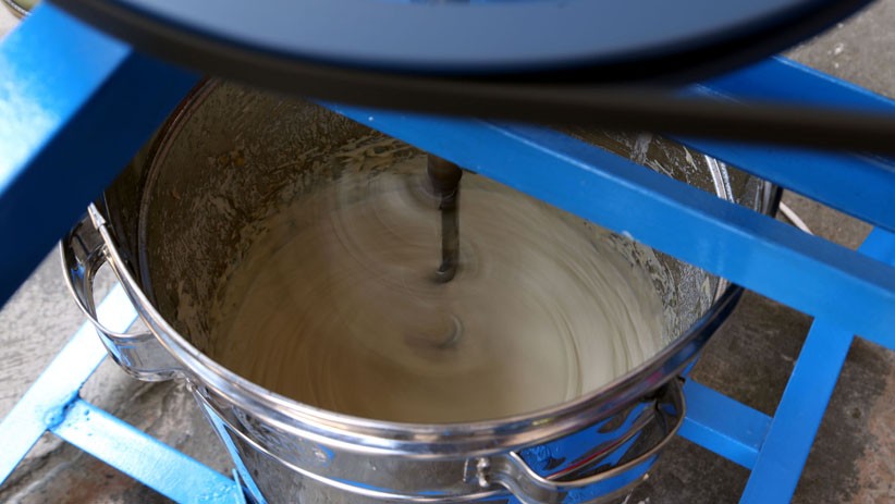 Mahasiswa Untag Surabaya Rancang Inovasi Mesin Adonan Kue Berkecepatan Tinggi - Bagian 3