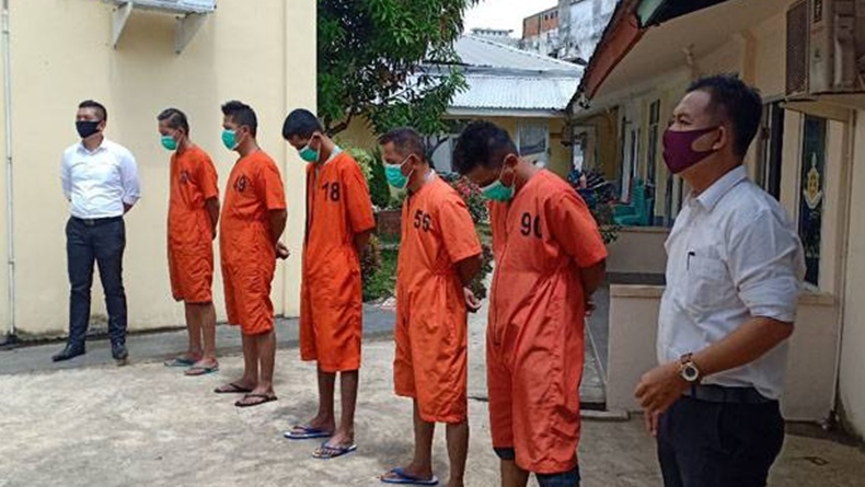 Pukuli Nasabah dan Anaknya, 5 Debt Collector di Palembang Ditangkap Polisi