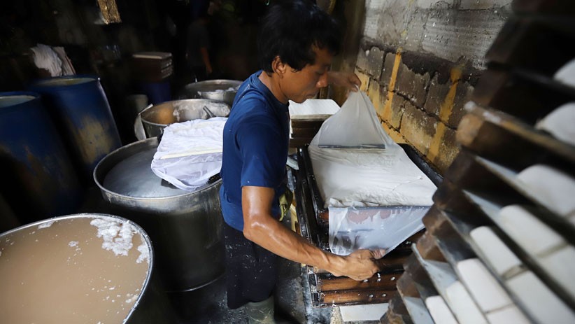 Industri Tahu Rumahan Bertahan di Tengah Pandemi Covid-19 - Bagian 1