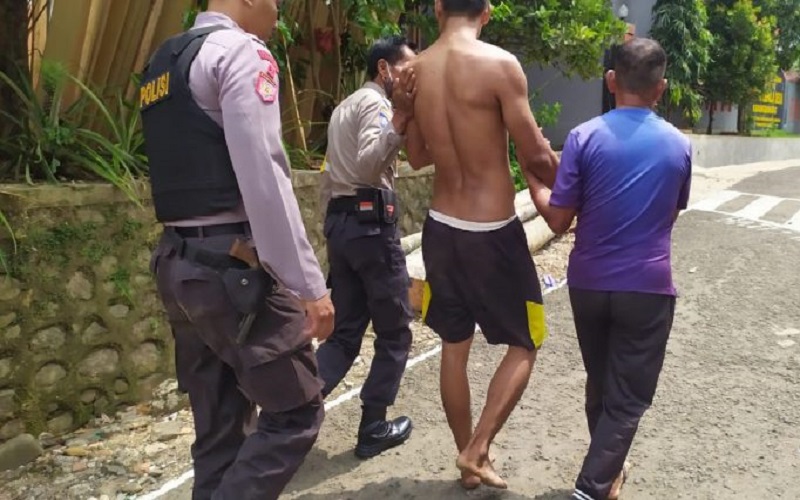 Meresahkan, Orang Gila di Purbalingga Rusak Rumah hingga Serang Warga